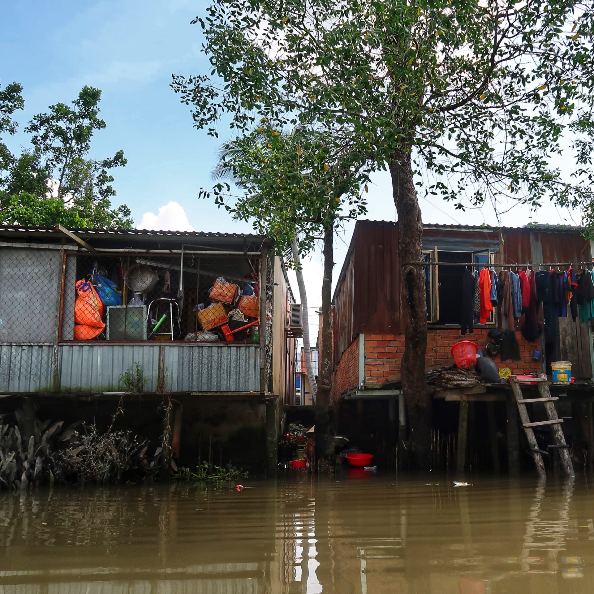 Husene langs Mekong River