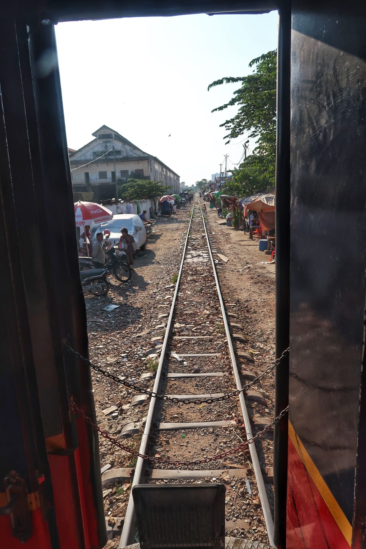 Phnom Penh lufthavnstog - udsigten bagfra